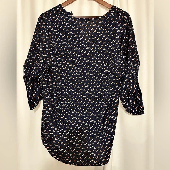 Market & Spruce Navy Bird Patterned Blouse - Picture 5 of 7